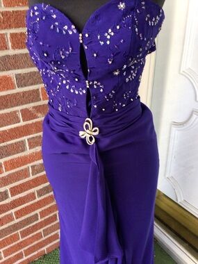 Landau Strapless Evening Gown with Embellished Bodice Size 4